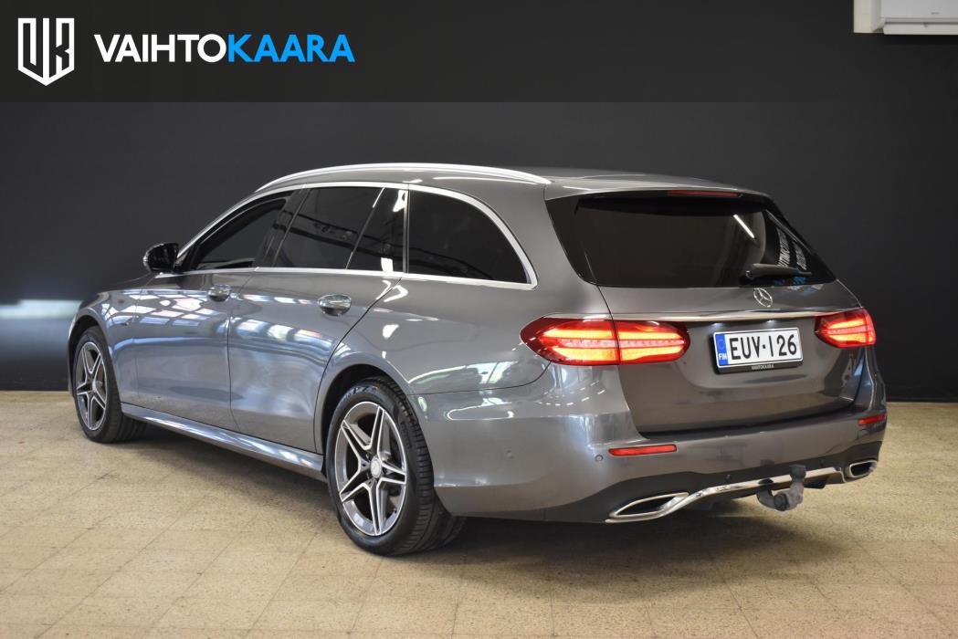 MERCEDES-BENZ E 2020