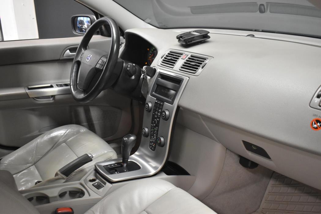 VOLVO V50 2005