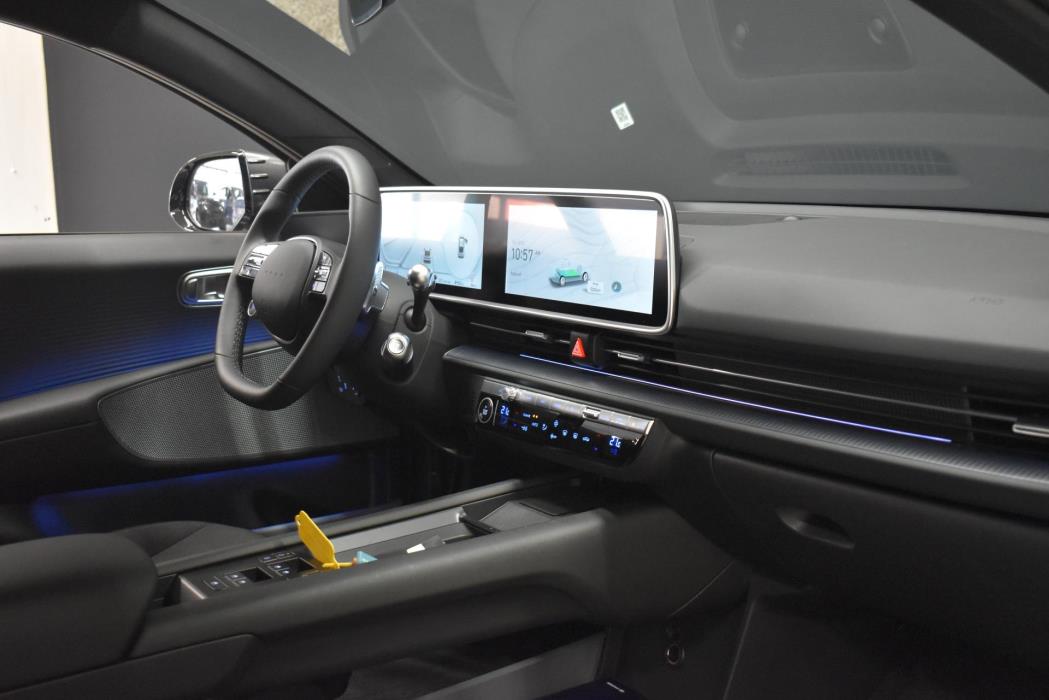 HYUNDAI Ioniq 6 2025