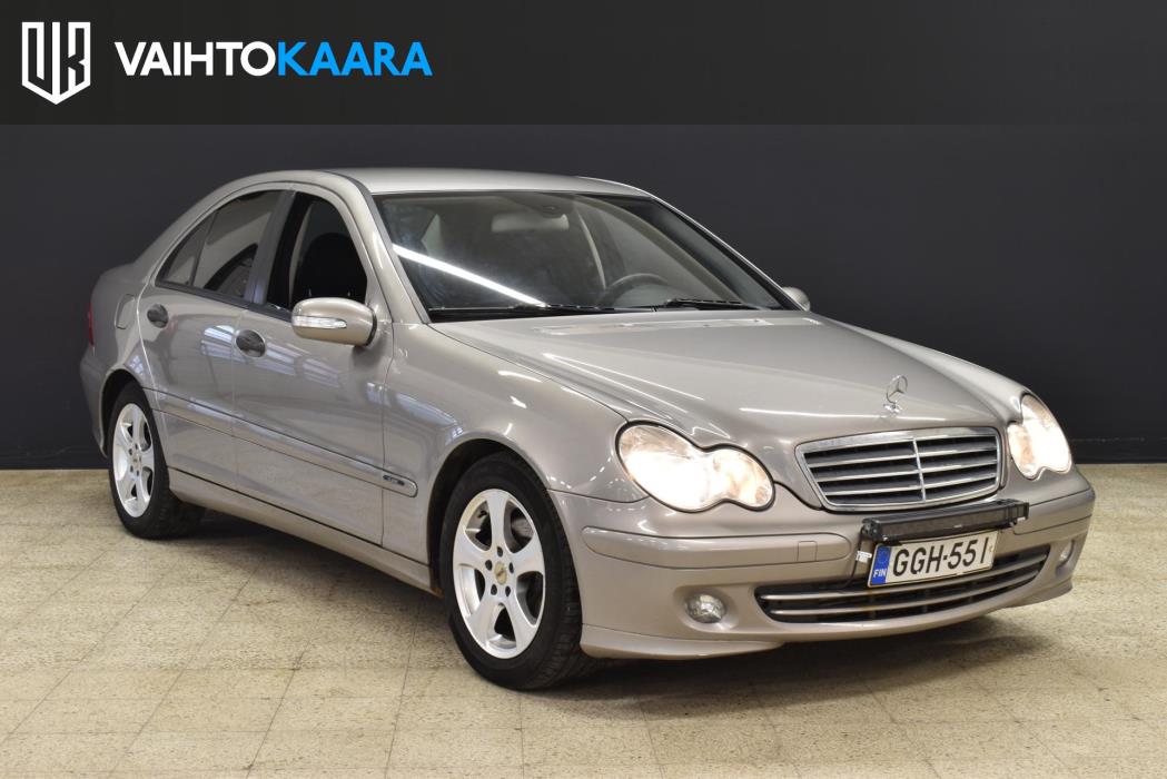 MERCEDES-BENZ C 2004