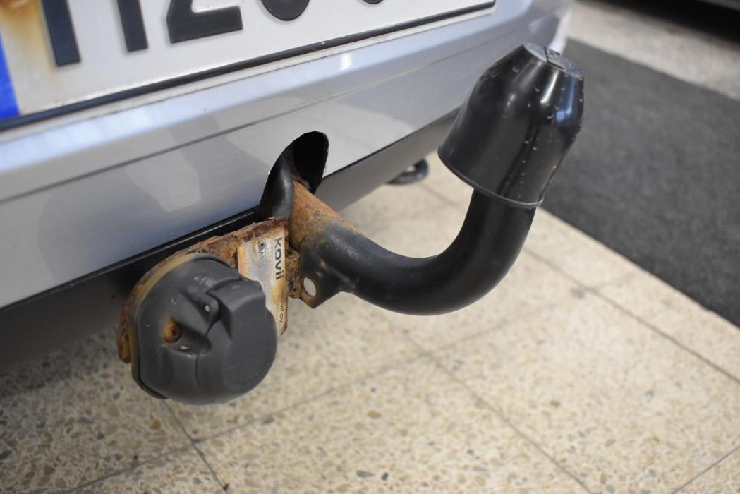 VOLKSWAGEN Polo 2003