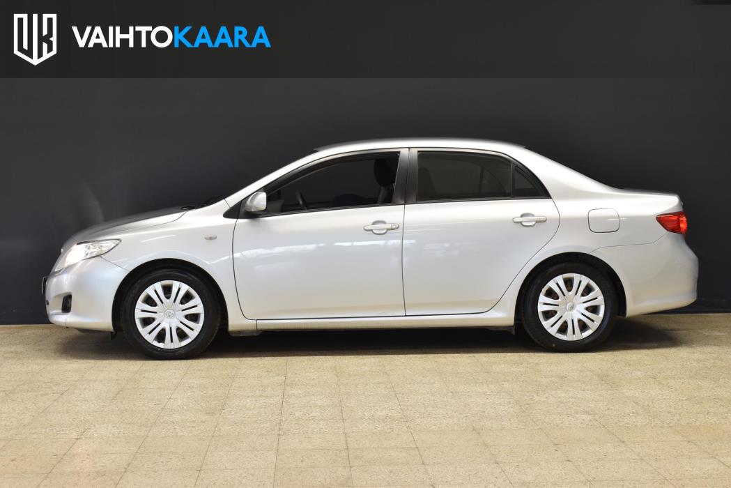 TOYOTA Corolla 2010