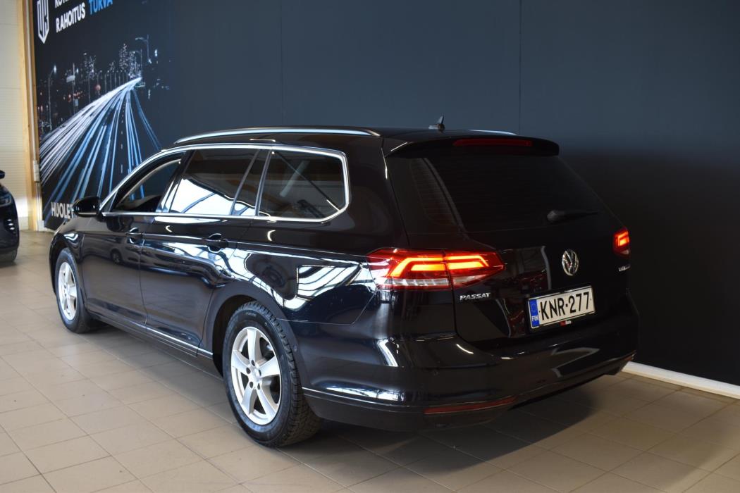 VOLKSWAGEN Passat 2016