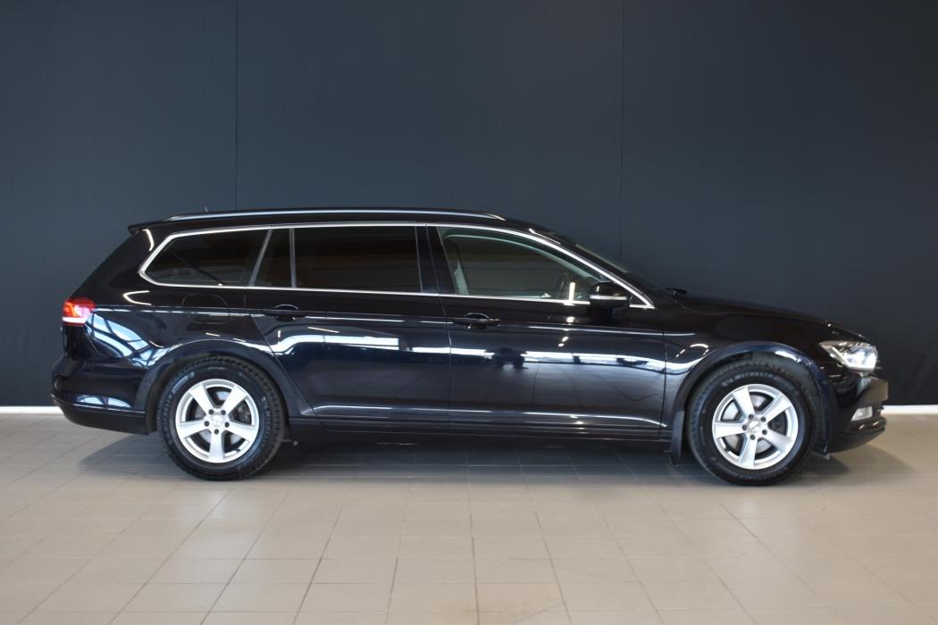 VOLKSWAGEN Passat 2016