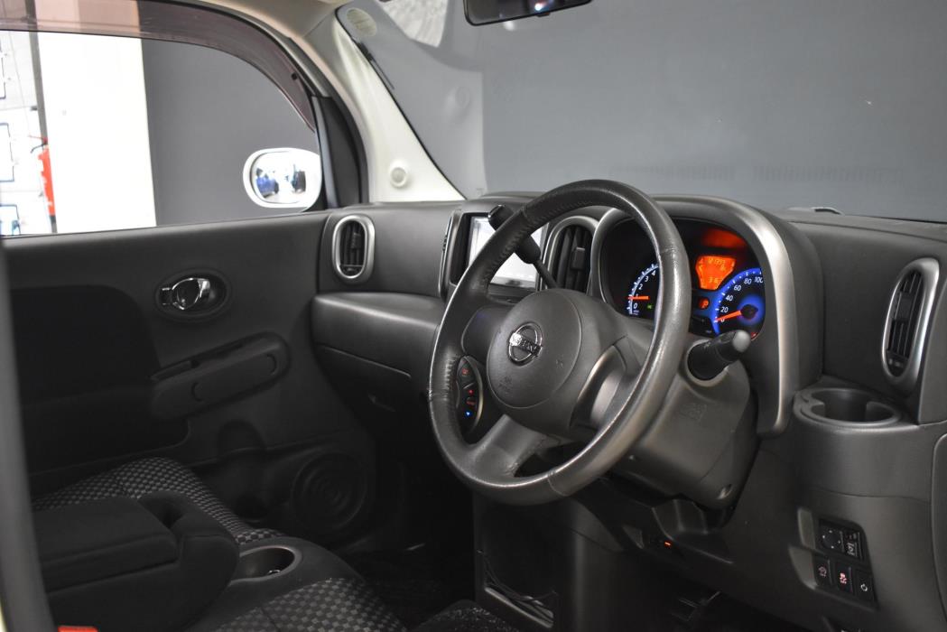 NISSAN Cube 2015