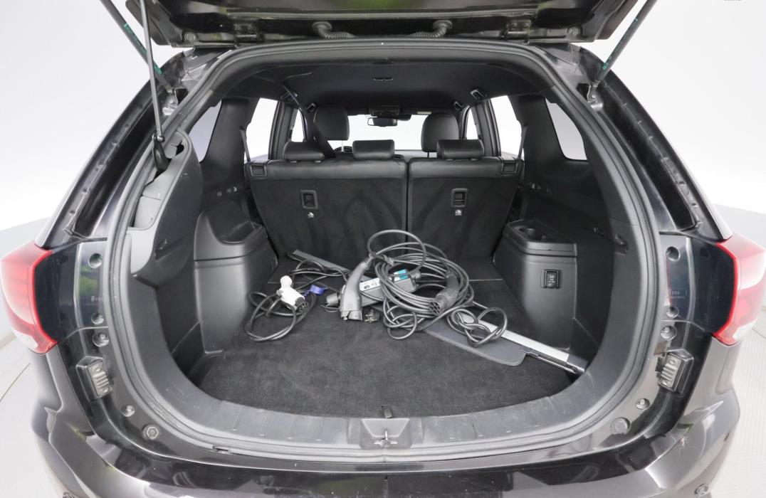 MITSUBISHI Outlander PHEV 2020