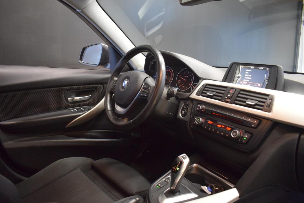 BMW 320 2014