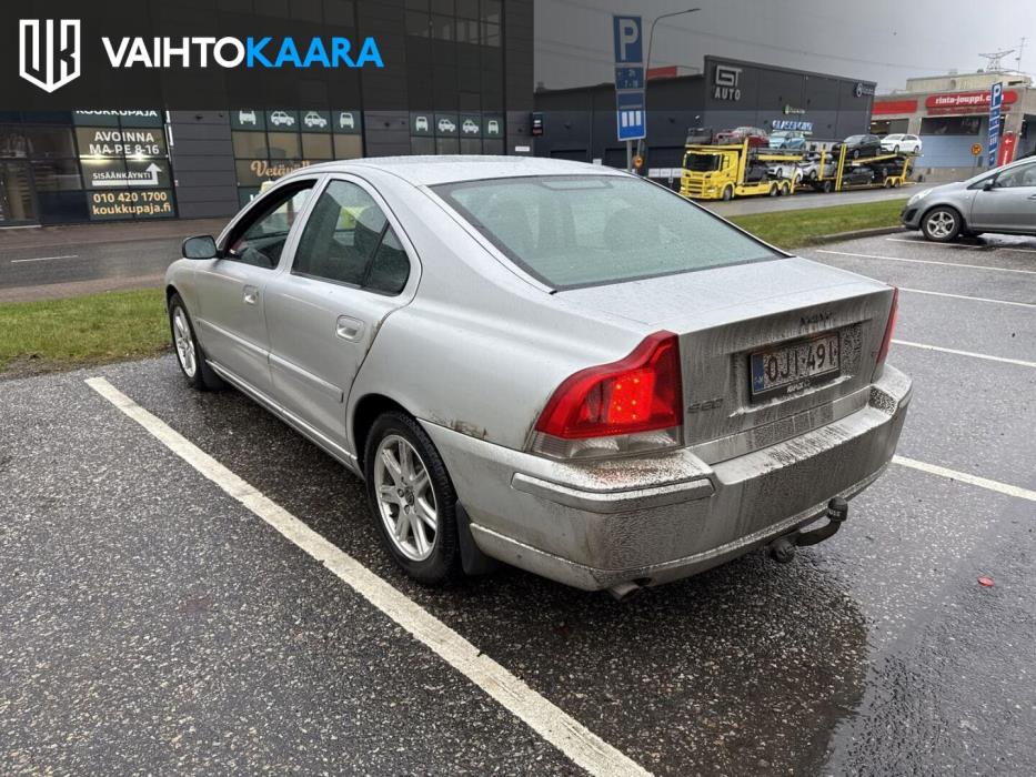 VOLVO S60 2005