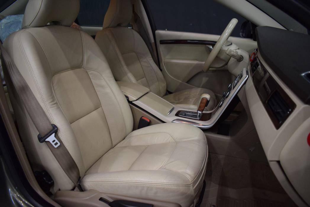 VOLVO S80 2011