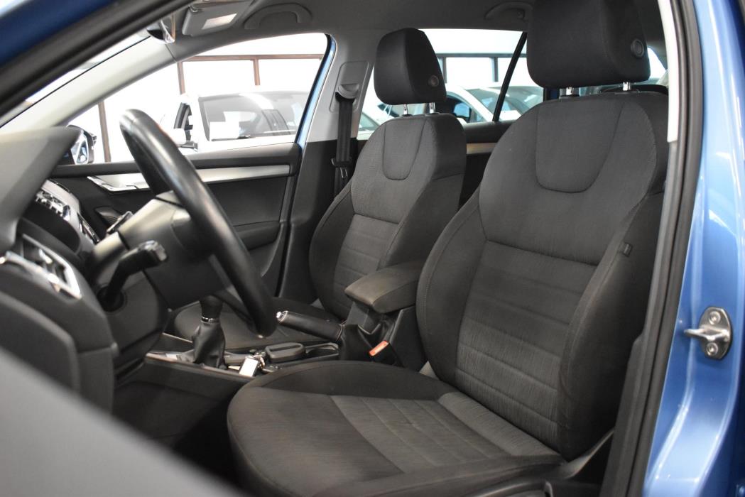 SKODA Octavia 2015