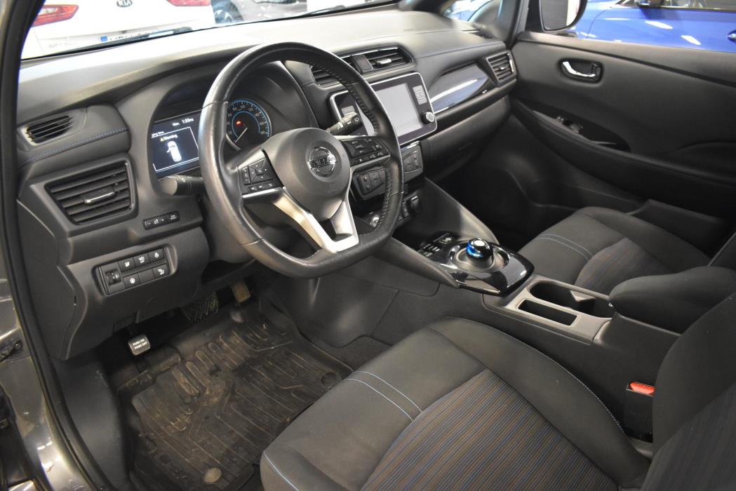 NISSAN Leaf 2022