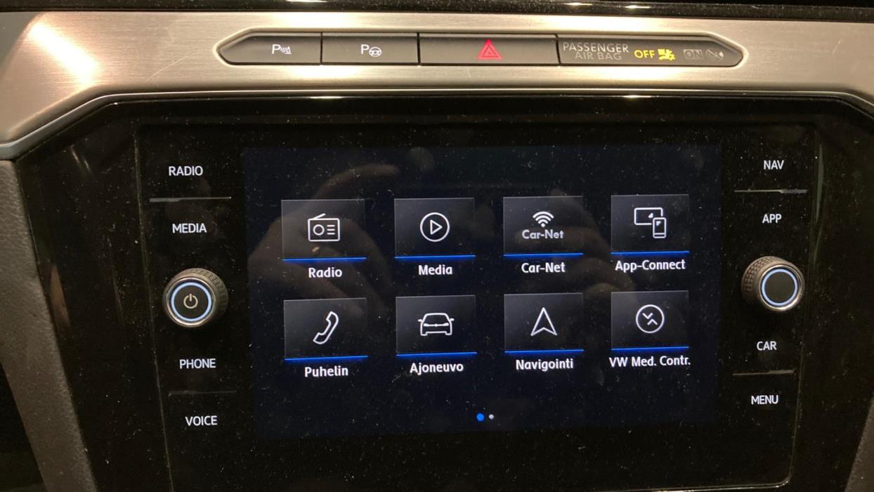 VOLKSWAGEN Passat 2018