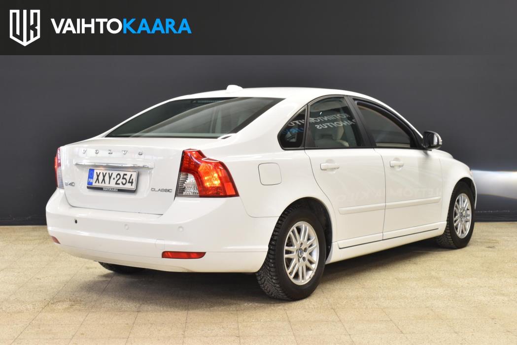 VOLVO S40 2011