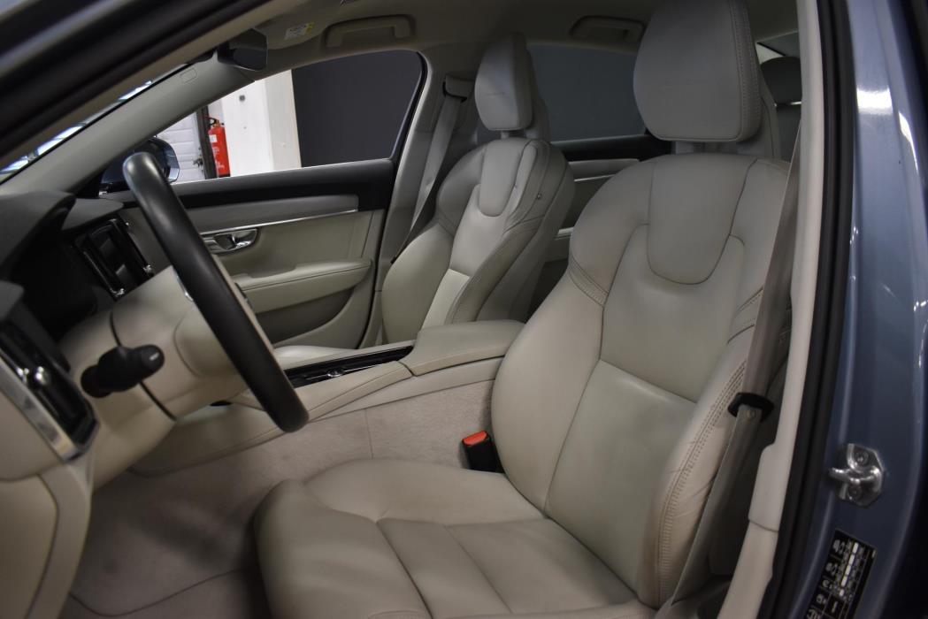 VOLVO S90 2017