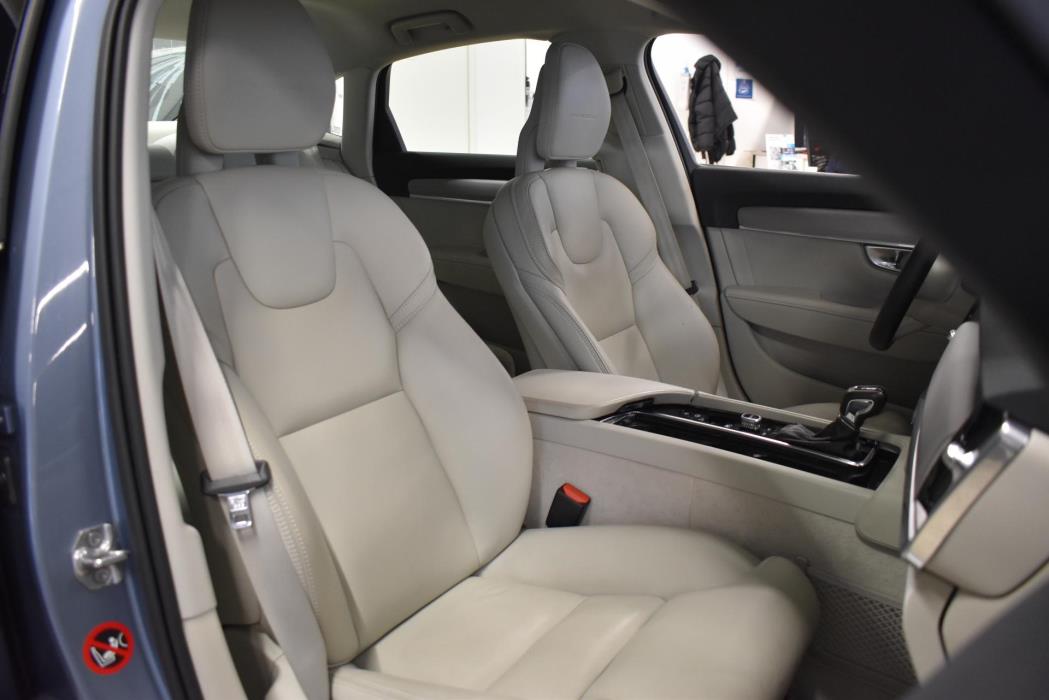 VOLVO S90 2017