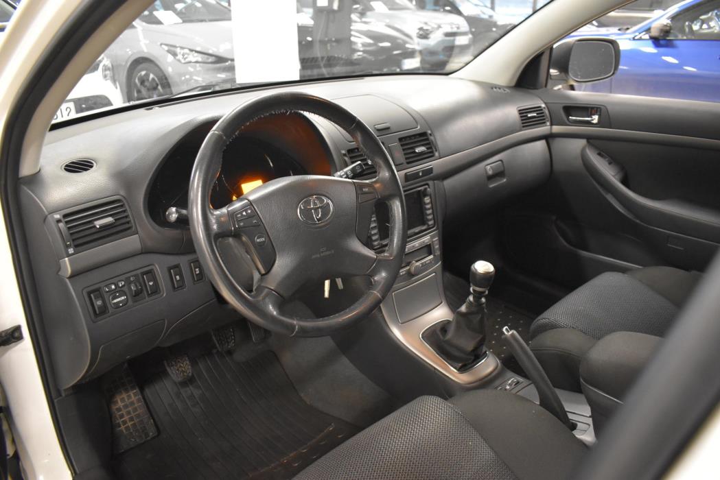 TOYOTA Avensis 2008