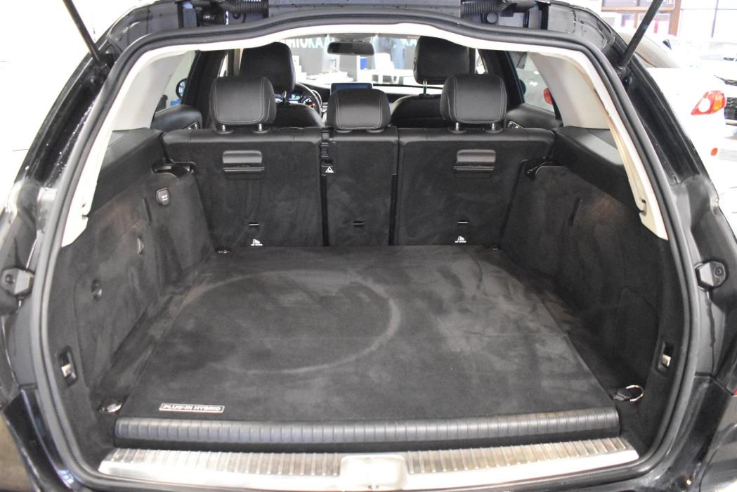 MERCEDES-BENZ C 2018