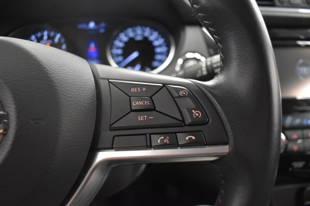 NISSAN Qashqai 2018
