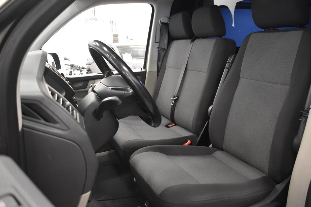 VOLKSWAGEN Transporter 2019