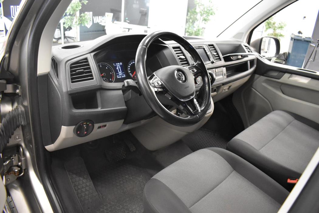 VOLKSWAGEN Transporter 2019