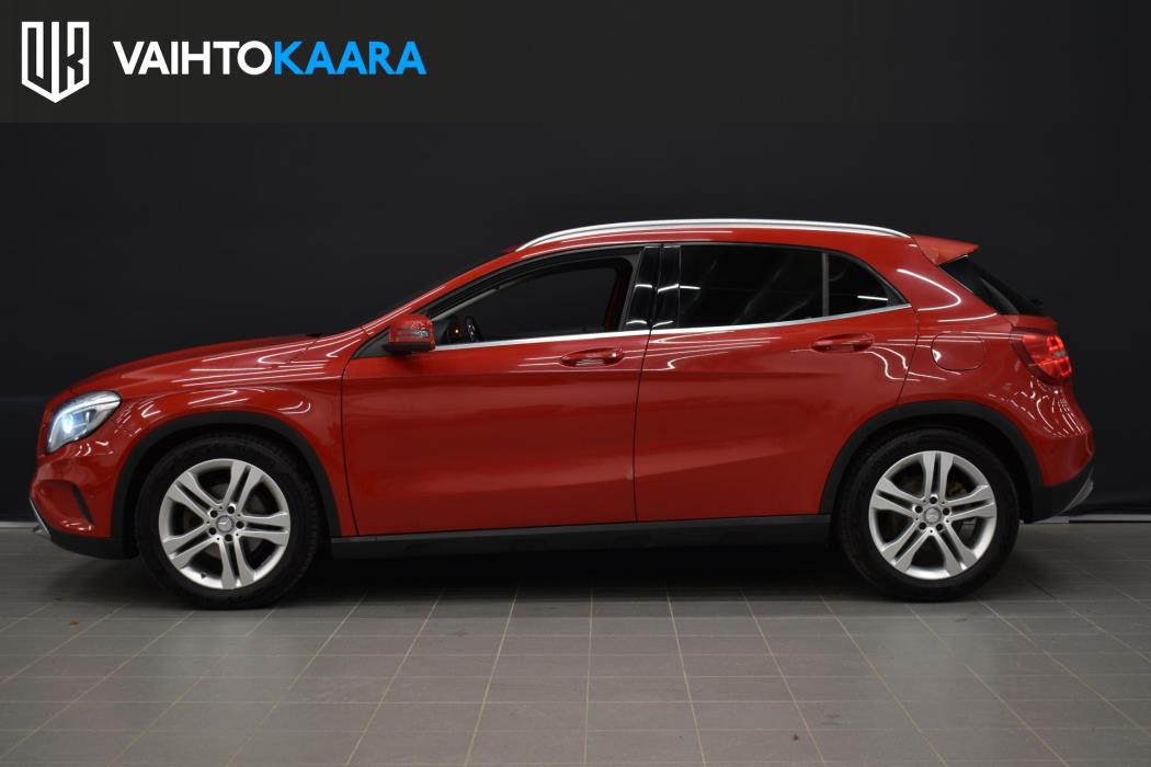MERCEDES-BENZ GLA 2014