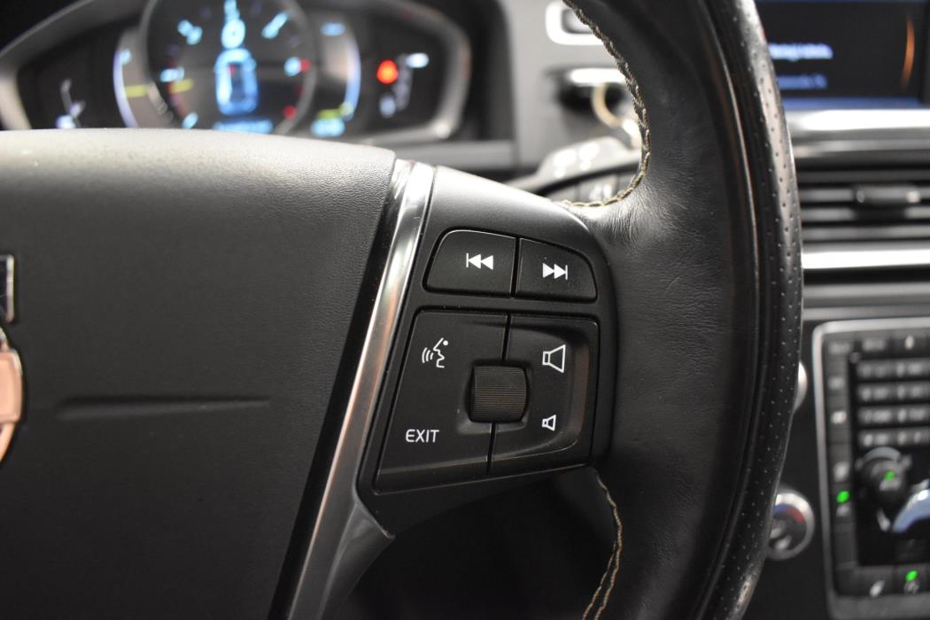 VOLVO V60 2014