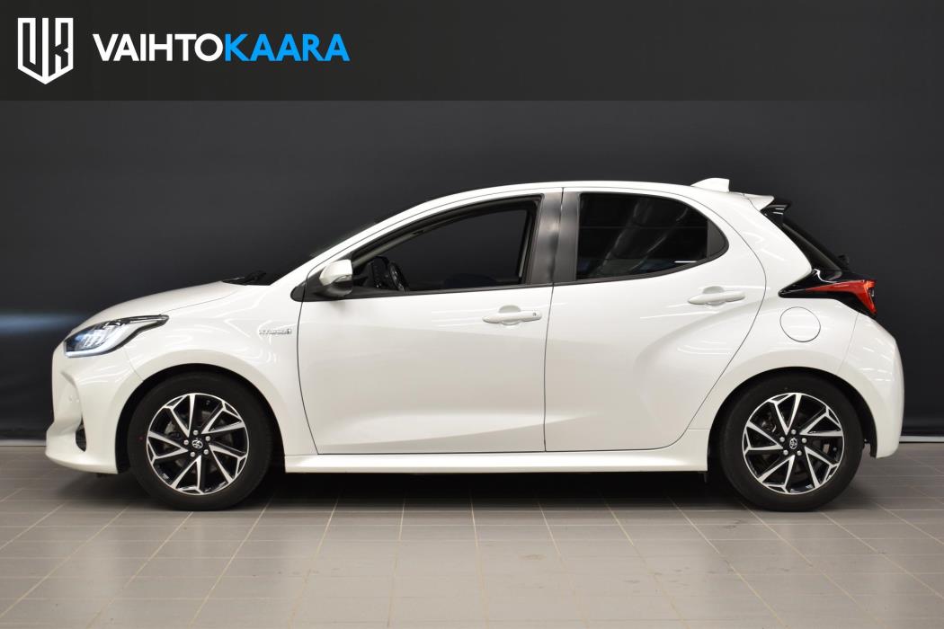 TOYOTA Yaris 2021