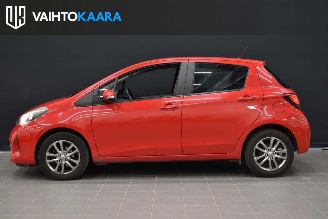 TOYOTA Yaris 2014