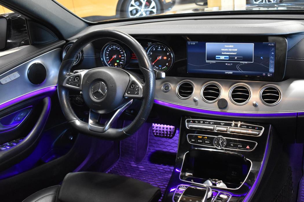 MERCEDES-BENZ E 2018