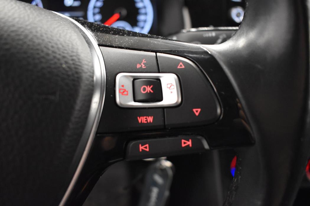 VOLKSWAGEN Polo 2019