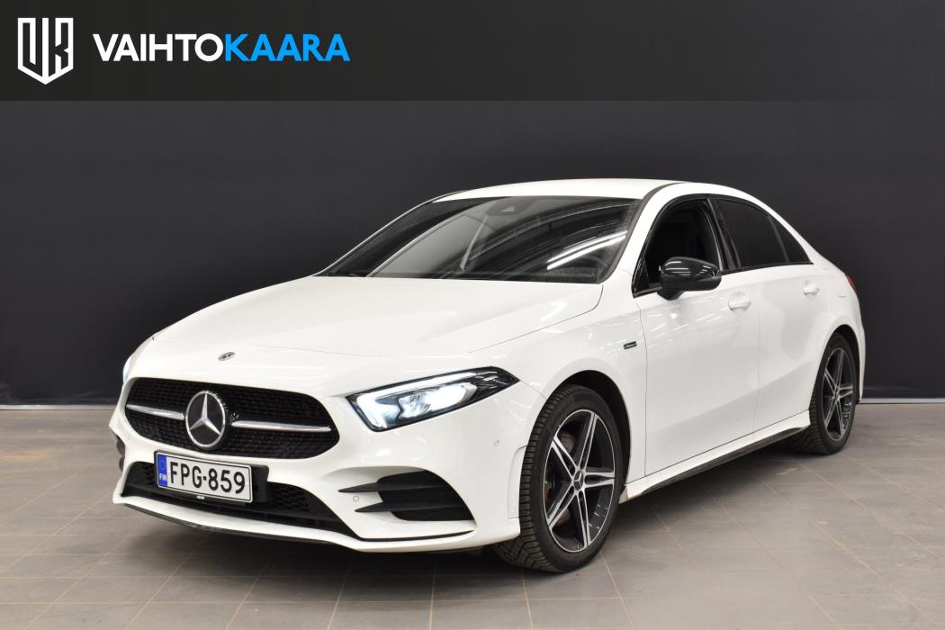 MERCEDES-BENZ A 2021