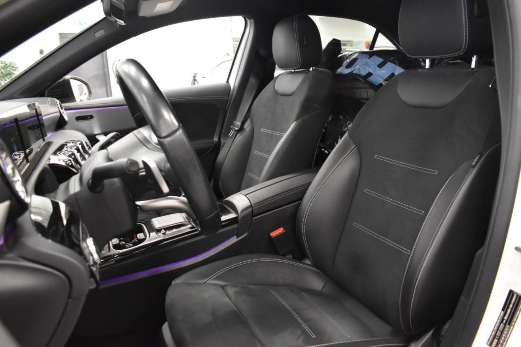 MERCEDES-BENZ A 2021