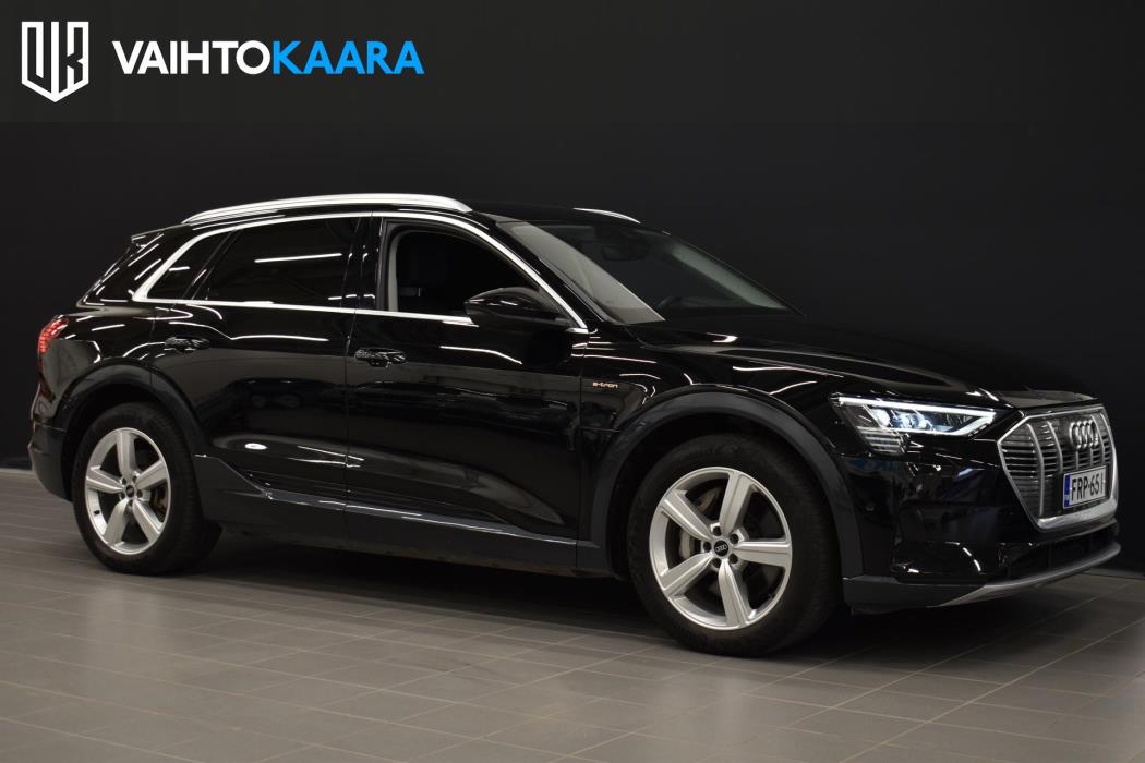 AUDI e-tron 2021