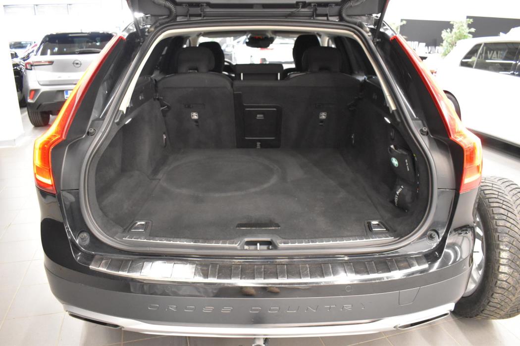 VOLVO V90 Cross Country 2018