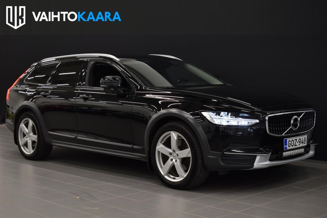VOLVO V90 Cross Country 2018