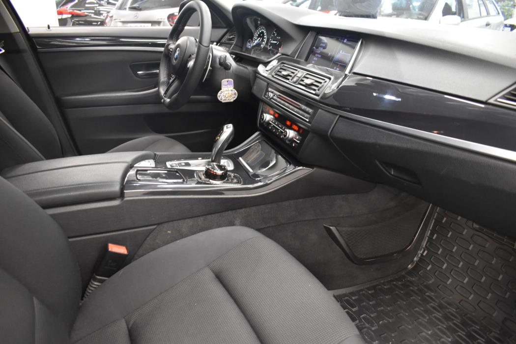 BMW 520 2014