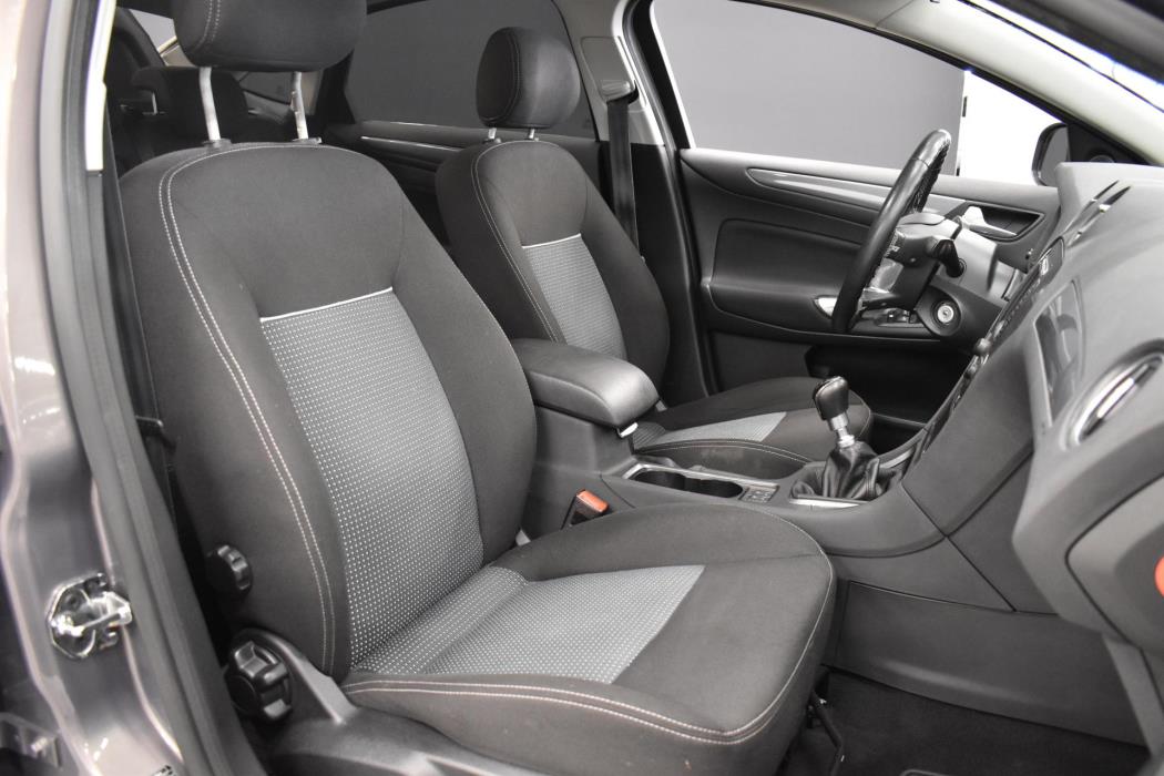 FORD Mondeo 2014