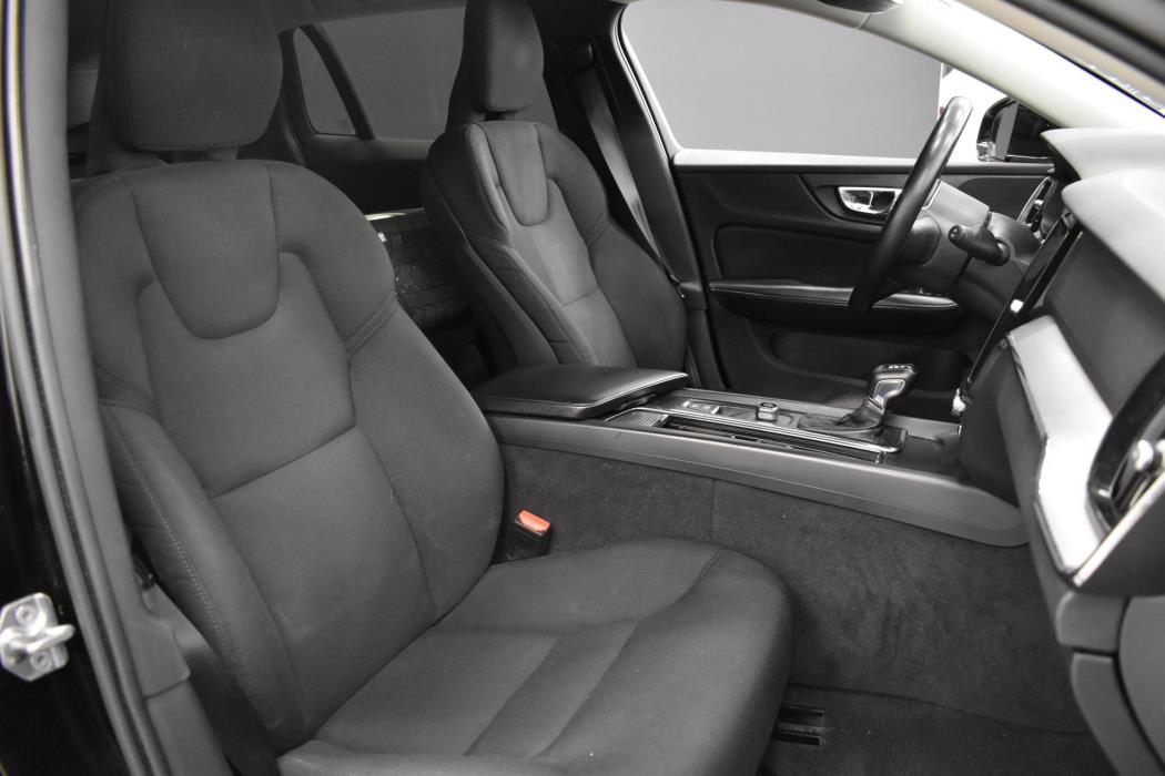 VOLVO V60 2018