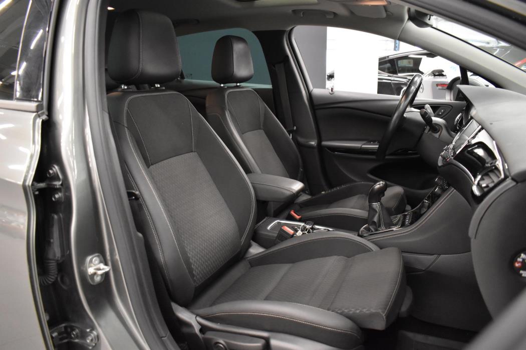 OPEL Astra 2018