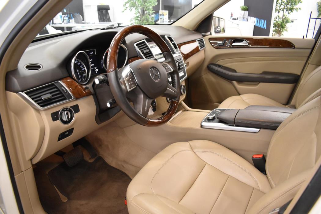 MERCEDES-BENZ ML 2012