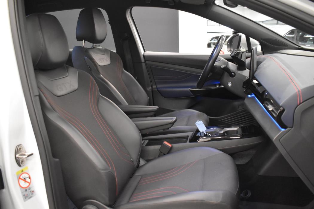 VOLKSWAGEN ID.4 2023