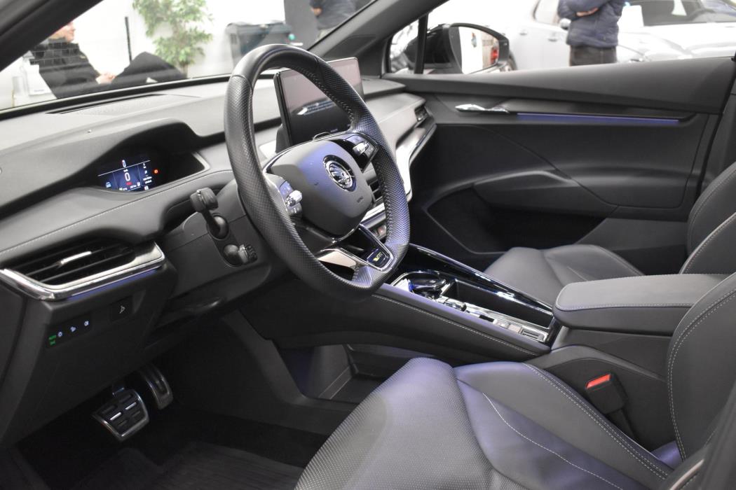 SKODA Enyaq 2023