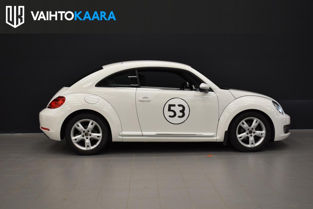VOLKSWAGEN Beetle 2013