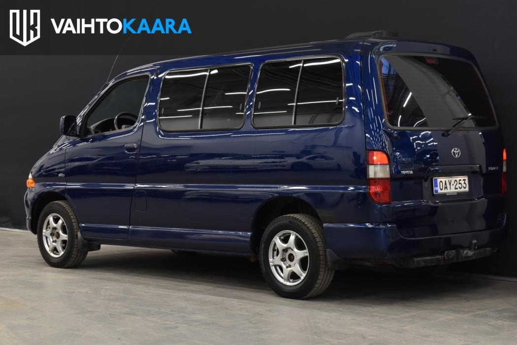 TOYOTA Hiace 2006