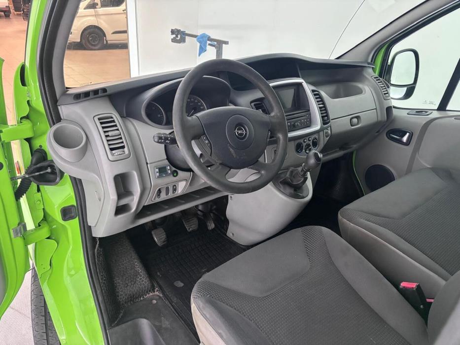 OPEL Vivaro 2013