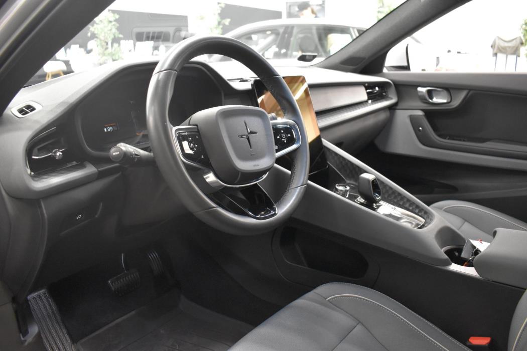 POLESTAR 2 2023