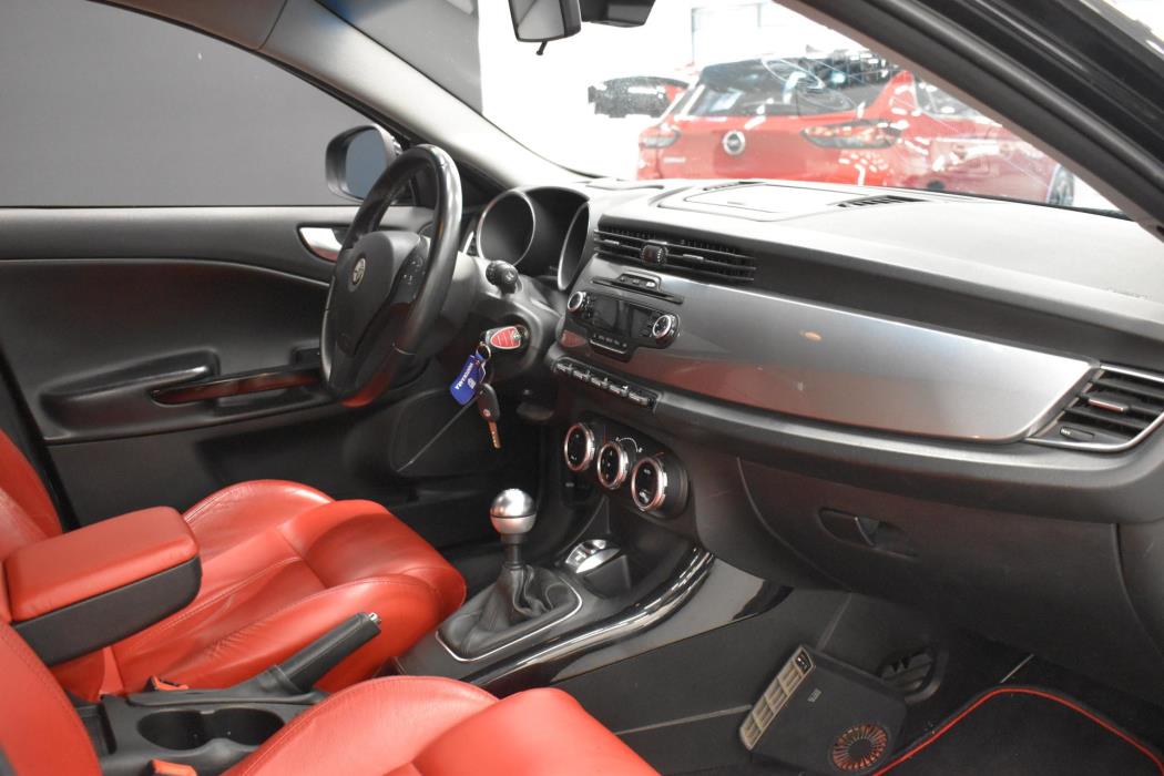 ALFA ROMEO Giulietta 2011