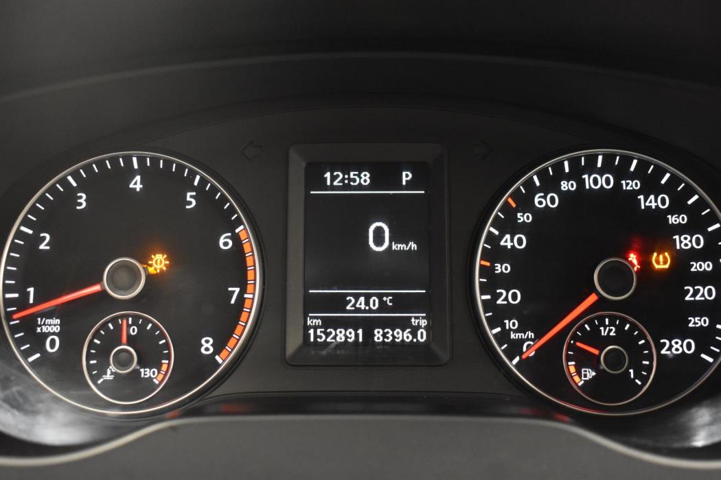 VOLKSWAGEN Jetta 2011
