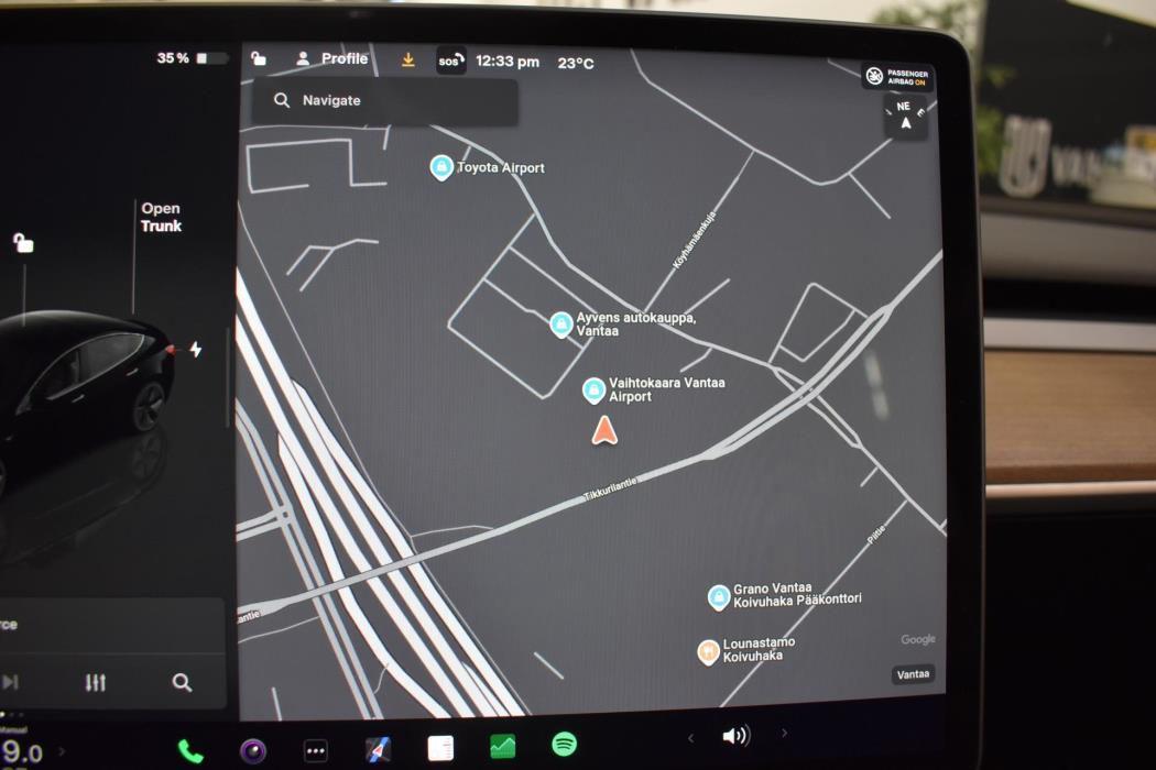 TESLA Model 3 2022