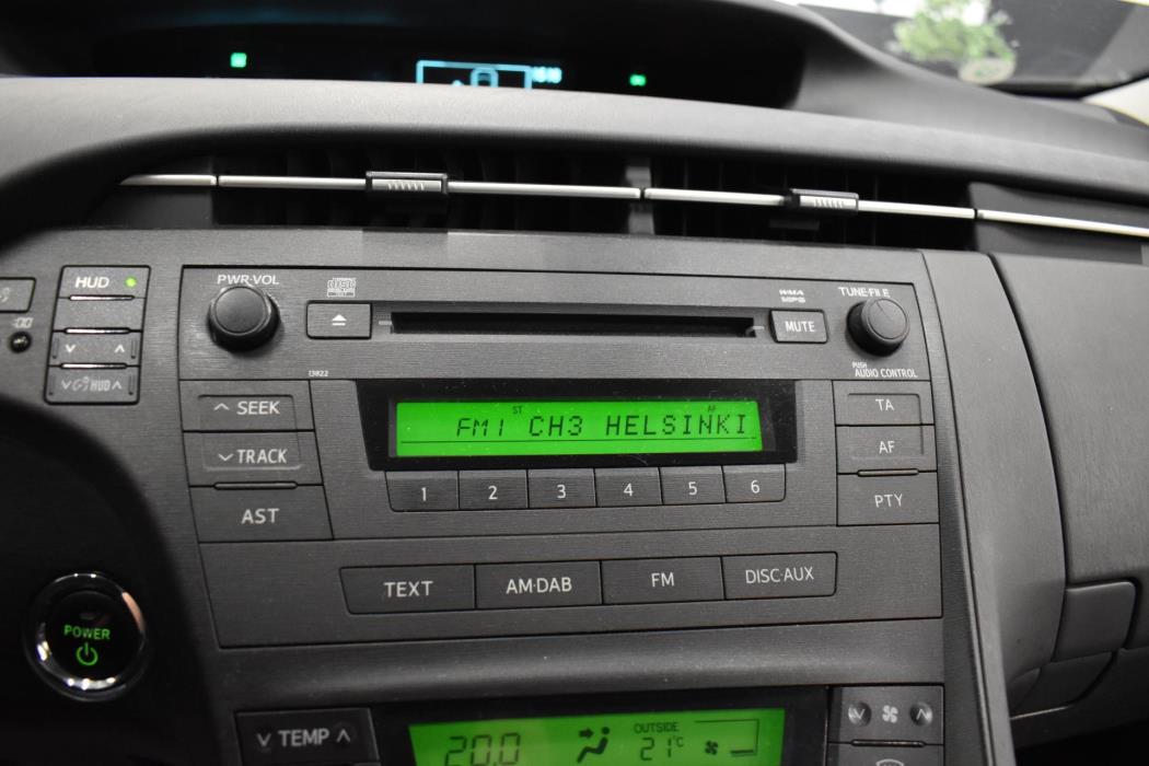 TOYOTA Prius 2010
